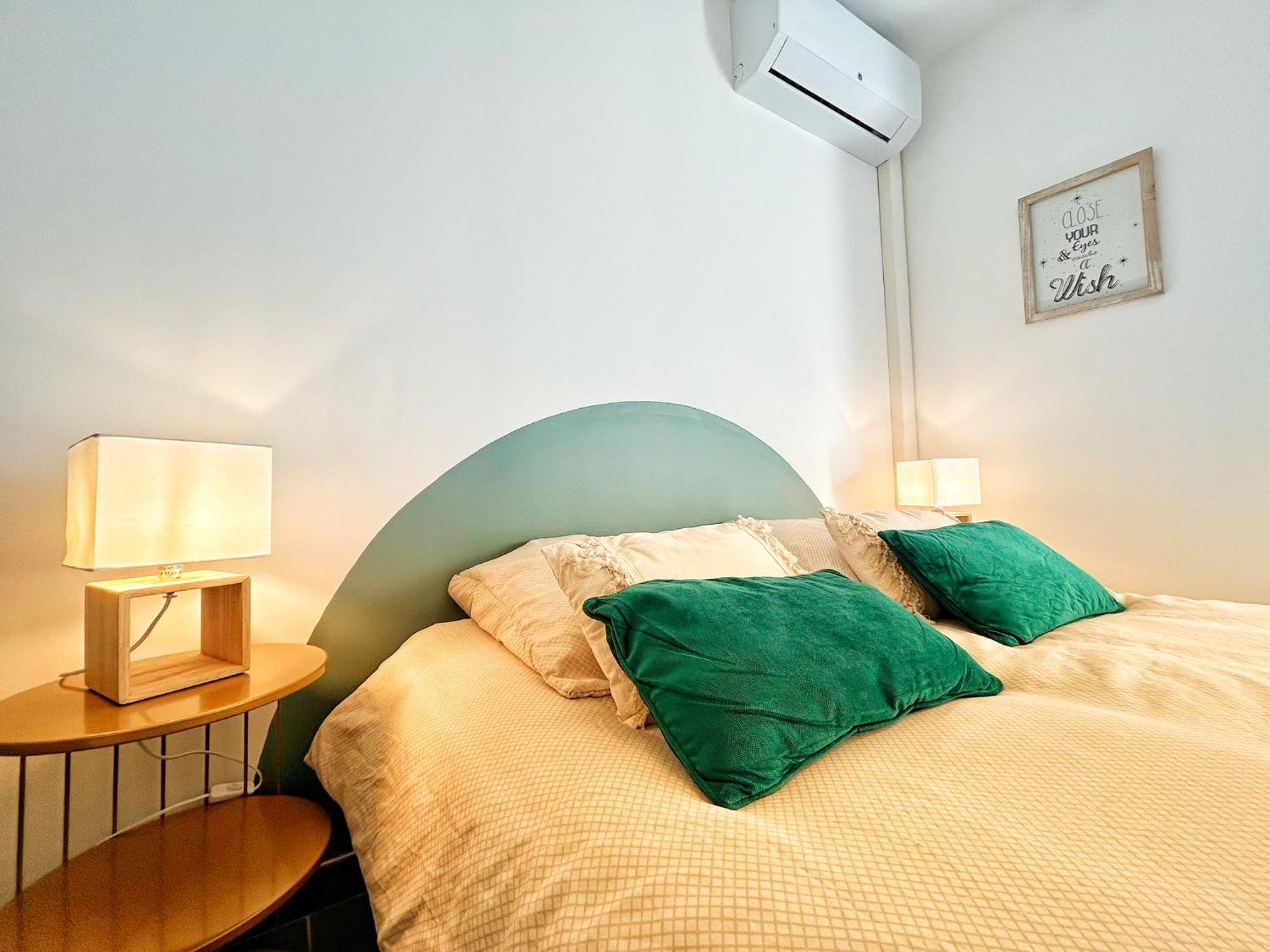 Olive Serenity آرْلْ المظهر الخارجي الصورة